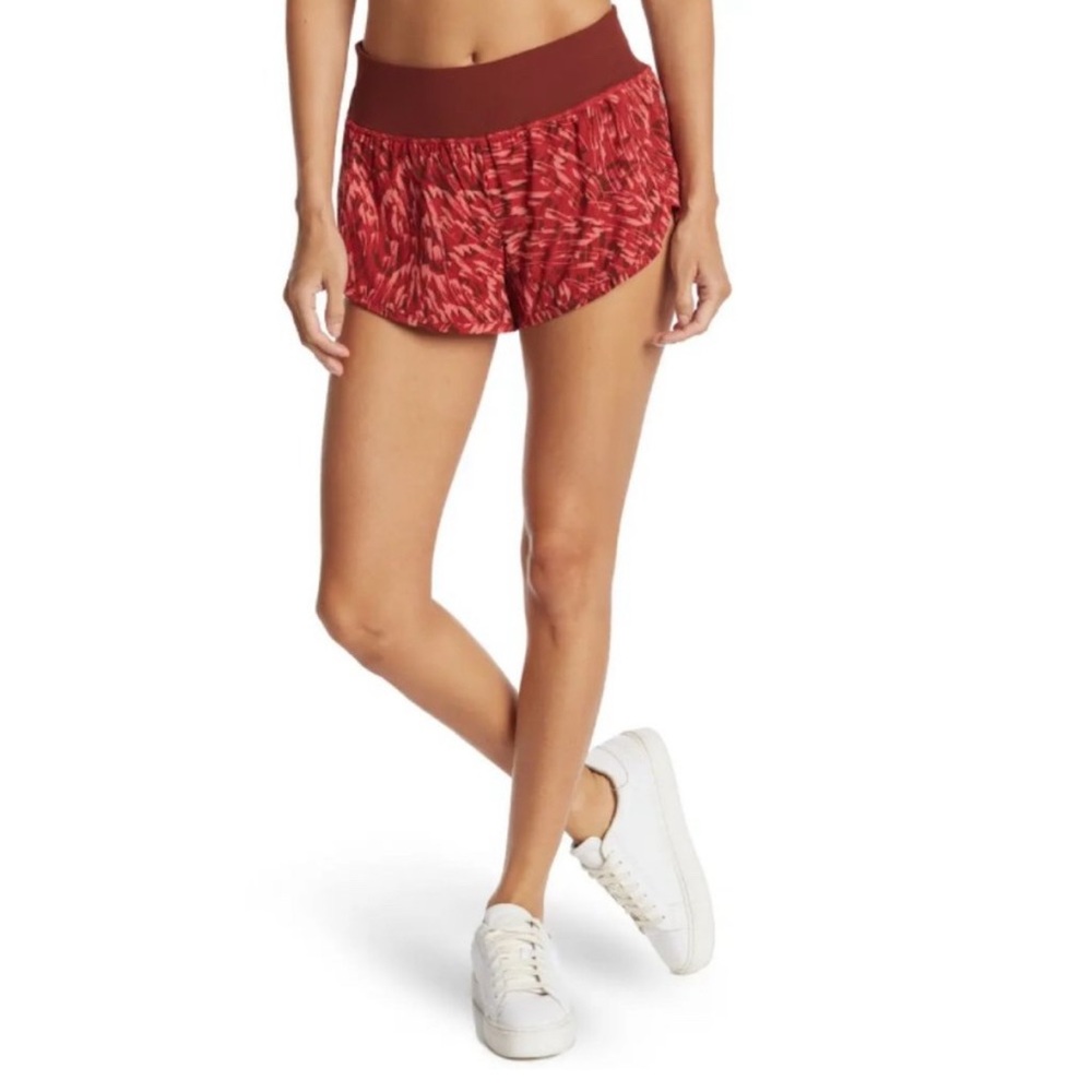 ZELLA WORKOUT SHORTS